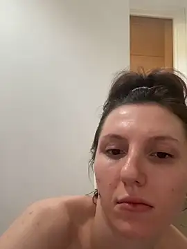 blissyboo123 online show from September 22, 2025, 7:03 am