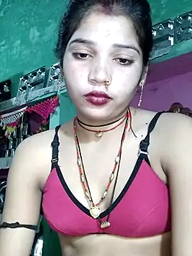 Snapshot of Sapna_Love143 chatting on September 17, 2025, 3:52 am Sapna Love143 online show from September 17, 2025, 3:52 am