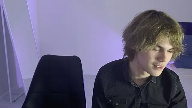 Bonnie And C1yde online show from November 29, 2025, 5:24 pm