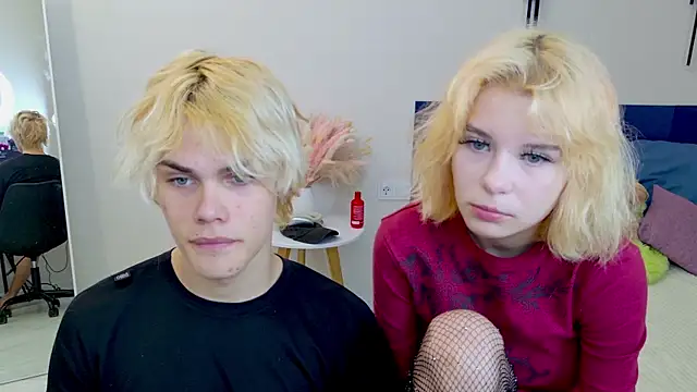 Bonnie And C1yde online show from September 27, 2025, 5:08 pm