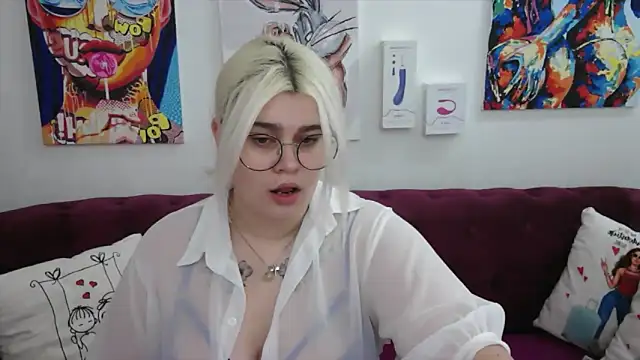 Amber Monro online show from October 14, 2025, 2:12 am