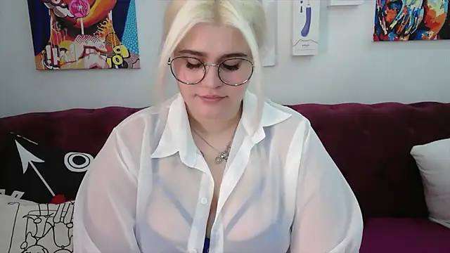 Amber Monro online show from September 25, 2025, 1:55 am