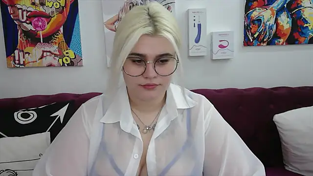 Amber Monro online show from October 4, 2025, 2:24 am