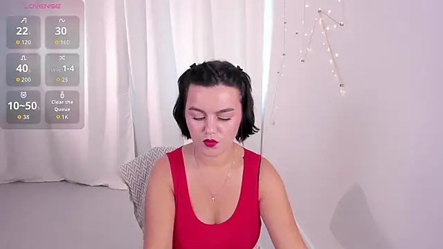 moodberry online show from October 7, 2025, 7:09 am