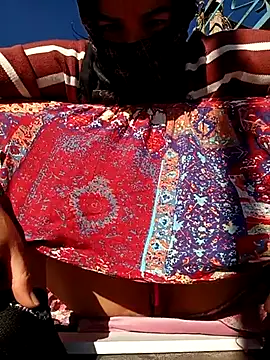 ezgi2545 online show from December 2, 2025, 11:12 am