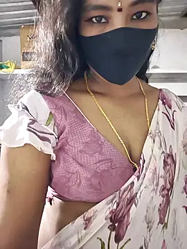 Snapshot of srav43 chatting on September 19, 2025, 3:38 pm srav43 online show from September 19, 2025, 3:38 pm