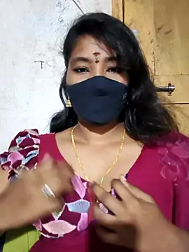 Snapshot of srav43 chatting on October 12, 2025, 5:58 pm srav43 online show from October 12, 2025, 5:58 pm