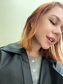 RosieSecret online show from April 17, 2026, 8:06 am