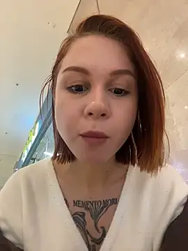 Snapshot of RosieSecret chatting on December 21, 2025, 8:05 am RosieSecret online show from December 21, 2025, 8:05 am