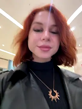 Snapshot of RosieSecret chatting on September 18, 2025, 7:11 am RosieSecret online show from September 18, 2025, 7:11 am