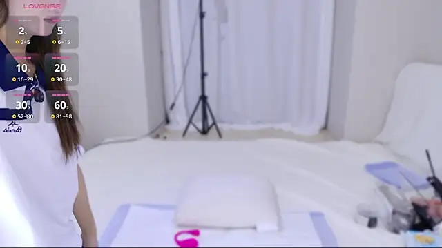 hanbaobao online show from November 15, 2025, 9:57 am