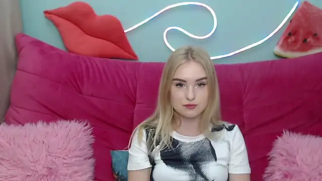 SofySofty online show from November 19, 2025, 6:02 am