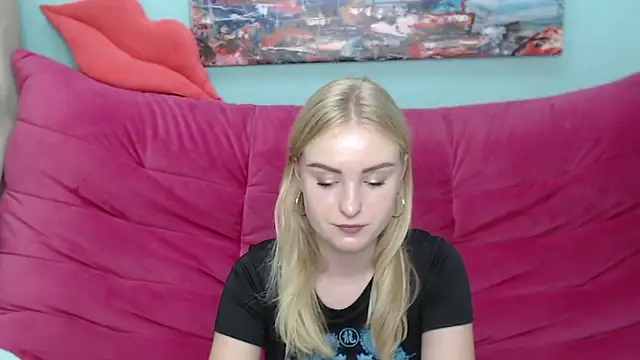 SofySofty online show from September 21, 2025, 5:07 pm