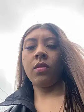 Sara-cooper2 online show from February 24, 2026, 2:40 pm