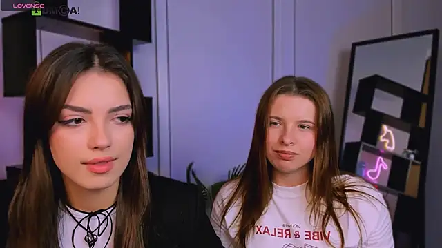 Snapshot of rose_style chatting on September 29, 2025, 7:19 pm rose style online show from September 29, 2025, 7:19 pm