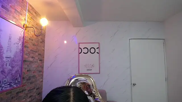 Eilyn love b online show from September 27, 2025, 12:44 pm