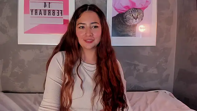 Snapshot of Nicolle_Evanss_ chatting on October 9, 2025, 11:44 am Nicolle Evanss  online show from October 9, 2025, 11:44 am