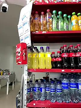 Snapshot of _Layla69_ chatting on October 30, 2025, 9:01 pm Layla69 online show from October 30, 2025, 9:01 pm