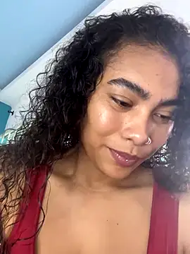 Snapshot of SophieD chatting on October 3, 2025, 2:51 pm SophieD online show from October 3, 2025, 2:51 pm