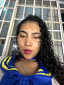 SophieD online show from November 17, 2025, 1:09 am