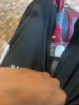 ScrammedHassidim online show from April 24, 2026, 10:06 am