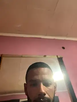 ScrammedHassidim online show from December 3, 2025, 12:59 pm