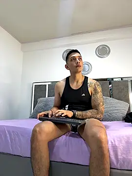 blackbullger  online show from October 17, 2025, 11:23 am