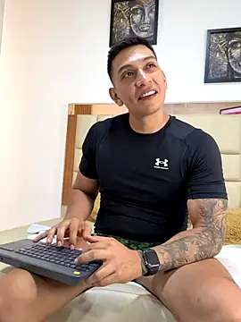 blackbullger  online show from October 15, 2025, 6:38 pm