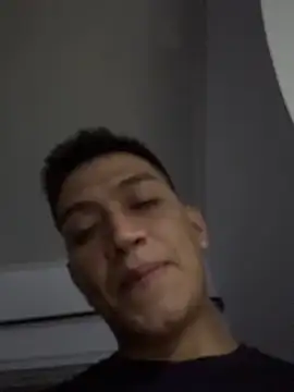 blackbullger  online show from October 15, 2025, 6:33 am