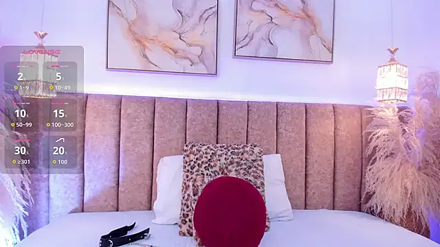 Snapshot of azza__ chatting on September 23, 2025, 12:12 pm azza   online show from September 23, 2025, 12:12 pm