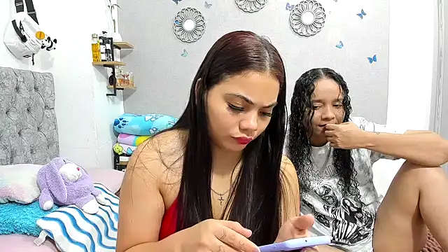 Snapshot of nay_and_aleja1 chatting on September 20, 2025, 3:55 am nay and aleja1 online show from September 20, 2025, 3:55 am