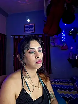 Love Beauty01 online show from April 5, 2026, 6:36 pm