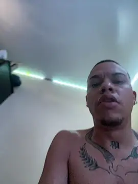 Snapshot of AlphaMasterXxx chatting on October 5, 2025, 2:19 pm AlphaMasterXxx online show from October 5, 2025, 2:19 pm