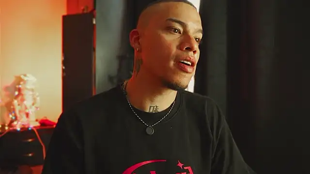 AlphaMasterXxx online show from March 25, 2026, 8:41 pm