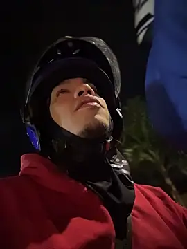 Snapshot of AlphaMasterXxx chatting on October 30, 2025, 2:54 am AlphaMasterXxx online show from October 30, 2025, 2:54 am