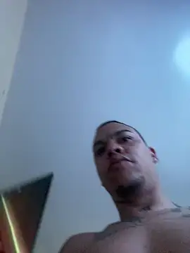 Snapshot of AlphaMasterXxx chatting on October 2, 2025, 3:04 pm AlphaMasterXxx online show from October 2, 2025, 3:04 pm