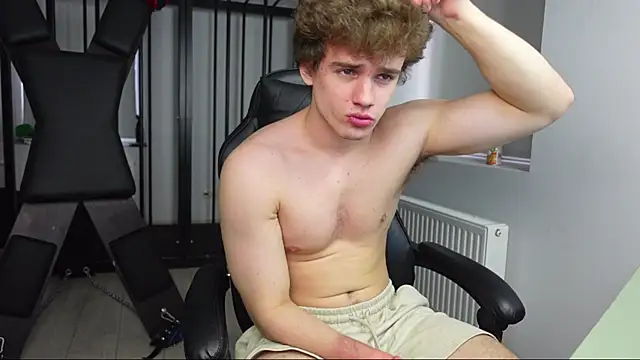 Ricky Becko online show from October 15, 2025, 2:47 pm