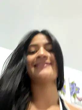 Lizzymarshall1 online show from October 21, 2025, 8:19 pm