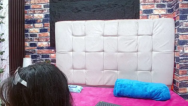 Snapshot of mikaela303av chatting on October 13, 2025, 3:41 am mikaela303av online show from October 13, 2025, 3:41 am