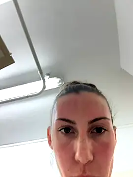 MilaRenee online show from September 20, 2025, 6:24 pm