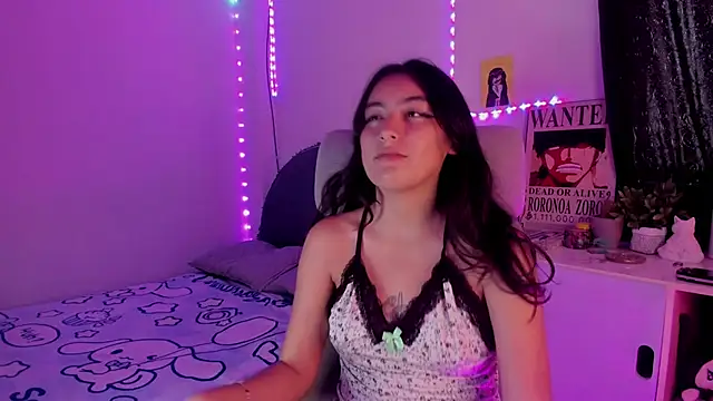 namiiwhite online show from October 15, 2025, 4:15 pm