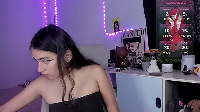 namiiwhite online show from October 26, 2025, 5:35 pm