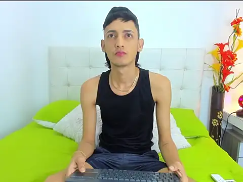 EithamDawson online show from September 12, 2025, 1:22 pm