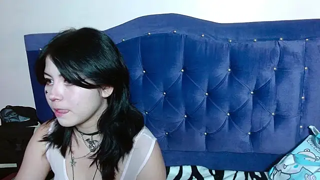 Snapshot of Ginebra_Sensual chatting on October 9, 2025, 12:28 pm Ginebra Sensual online show from October 9, 2025, 12:28 pm