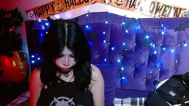 Snapshot of Ginebra_Sensual chatting on October 30, 2025, 12:36 pm Ginebra Sensual online show from October 30, 2025, 12:36 pm