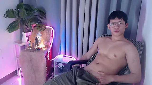 pinkcock froi2305 online show from November 12, 2025, 2:59 am