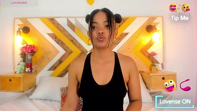 SoleneFontaine online show from September 19, 2025, 12:09 pm