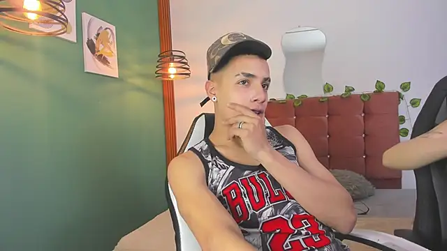 Snapshot of Aisha_andy chatting on September 18, 2025, 4:15 am Aisha andy online show from September 18, 2025, 4:15 am