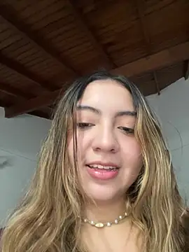 Snapshot of Bonni_lohan chatting on August 7, 2026, 3:51 pm Bonni lohan online show from August 7, 2026, 3:51 pm