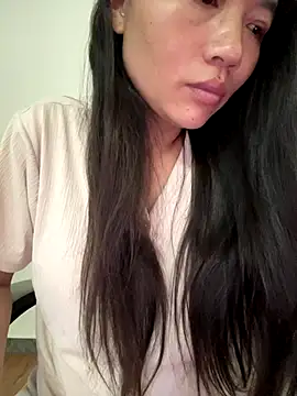 Snapshot of coco-o chatting on October 11, 2025, 6:47 am coco-o online show from October 11, 2025, 6:47 am